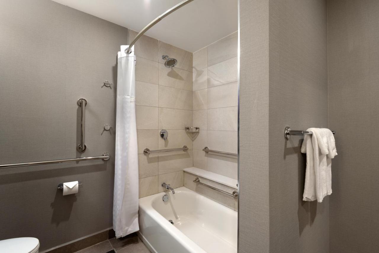Hyatt Place Monterrey Valle Hotel